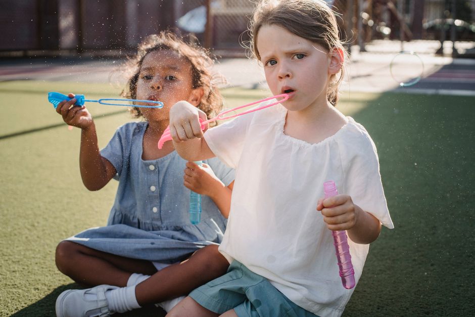 TDAH en nenas: Por qué pasan desapercibidas y cómo detectar las señales de inatención que no molestan en clase.